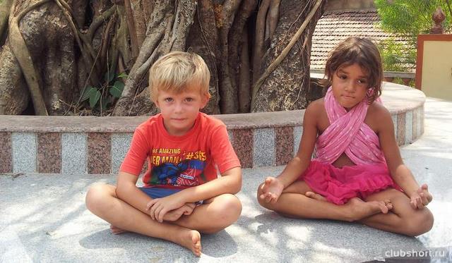 4847_kids_in_shorts_ru_247.jpg